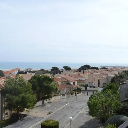 Avec Mezzanine Pour 5, Proche Plage, Animaux Acceptes - Pierre La - Fr-1-229d-222