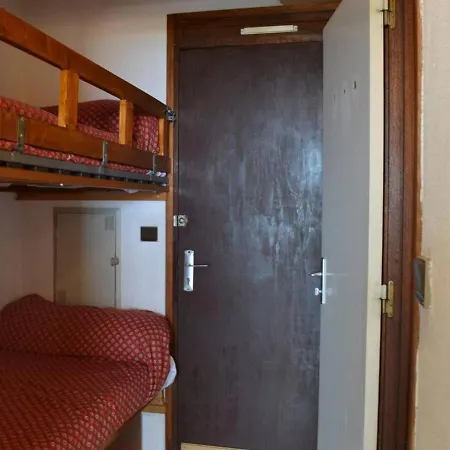 Avec Mezzanine Pour 5, Proche Plage, Animaux Acceptes - Pierre La - Fr-1-229d-222 * Saint-Pierre-la-Mer (Aude)